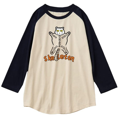 CORIRESHA Disfraz de Halloween con diseño de esqueleto de gatos divertidos, manga raglán 3/4, camiseta gótica