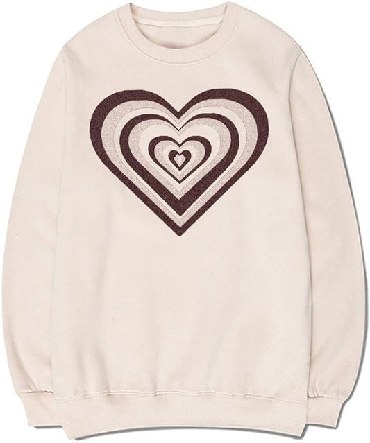 CORIRESHA Women's Cute Heart Sweatshirt Crewneck Long Sleeve Y2k Graphic Pullover