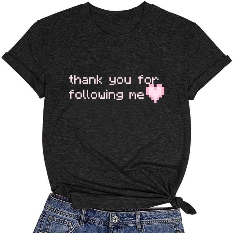 CORIRESHA Camiseta casual de verano con estampado de letras y cuello redondo para mujer