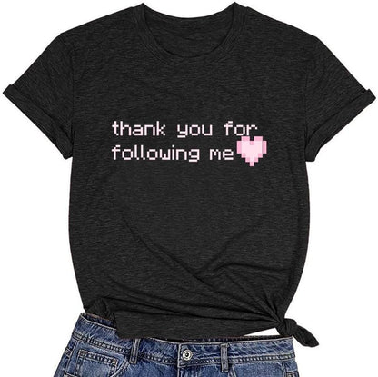 CORIRESHA Camiseta casual de verano con estampado de letras y cuello redondo para mujer