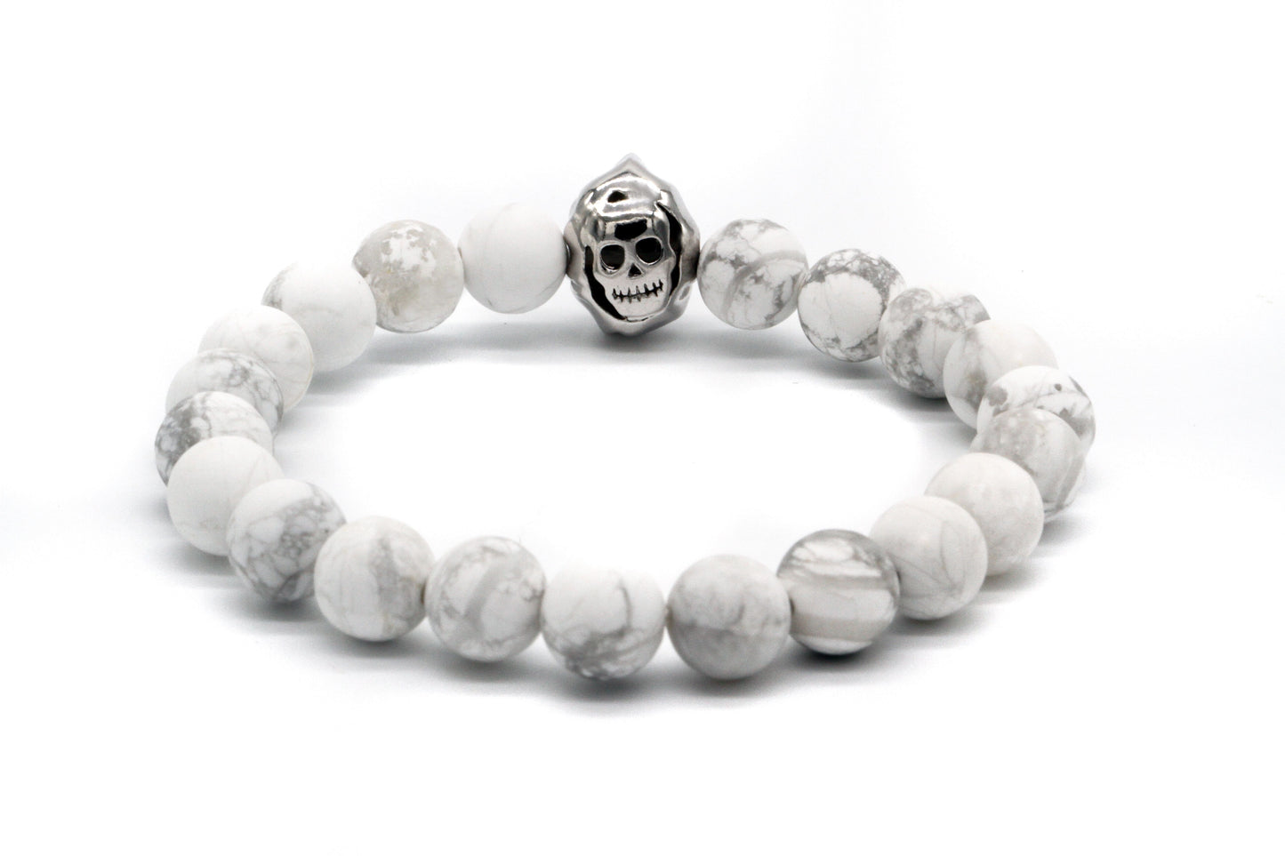 Pulsera de calavera con cuentas de howlita blanca mate de 8 mm 