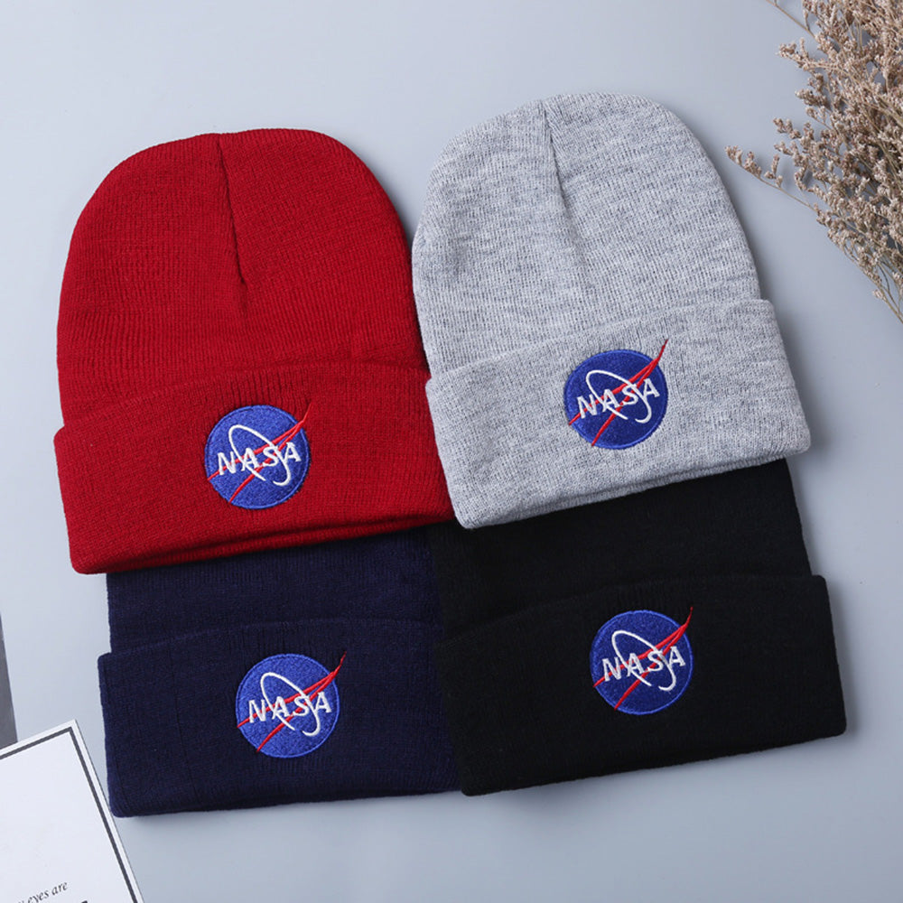 Gorro de punto bordado CORIRESHA NASA
